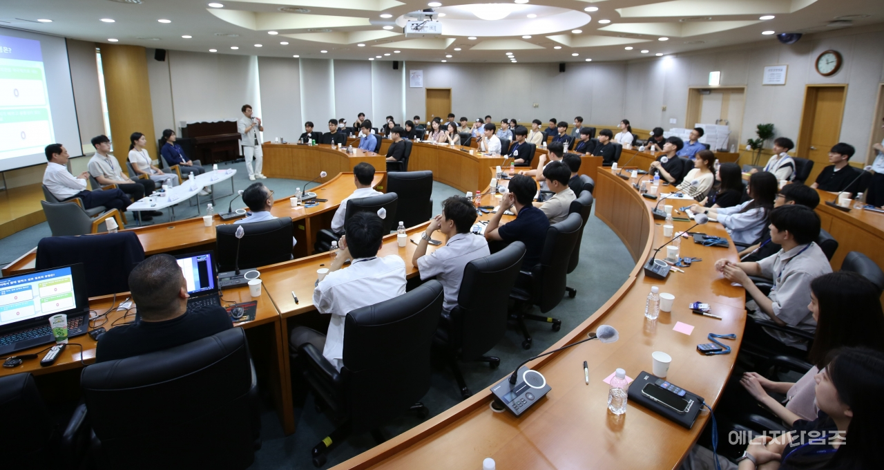 지난 14일 한전원자력연료가 본사(대전 유성구 소재)에서 임직원이 참석한 가운데 ‘부패취약분야 개선간담회’를 개최했다.