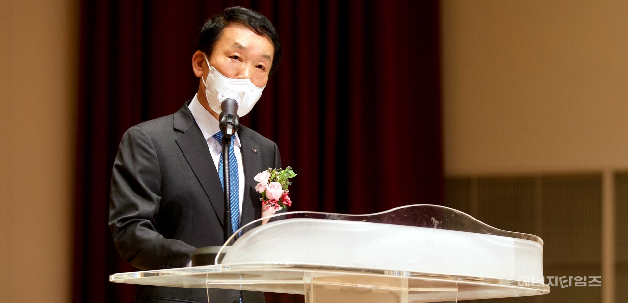 지난 26일 김장현 한전KDN 사장이 본사(전남 나주시 소재)에서 취임식을 가졌다. 김 신임 사장이 취임사를 하고 있다.