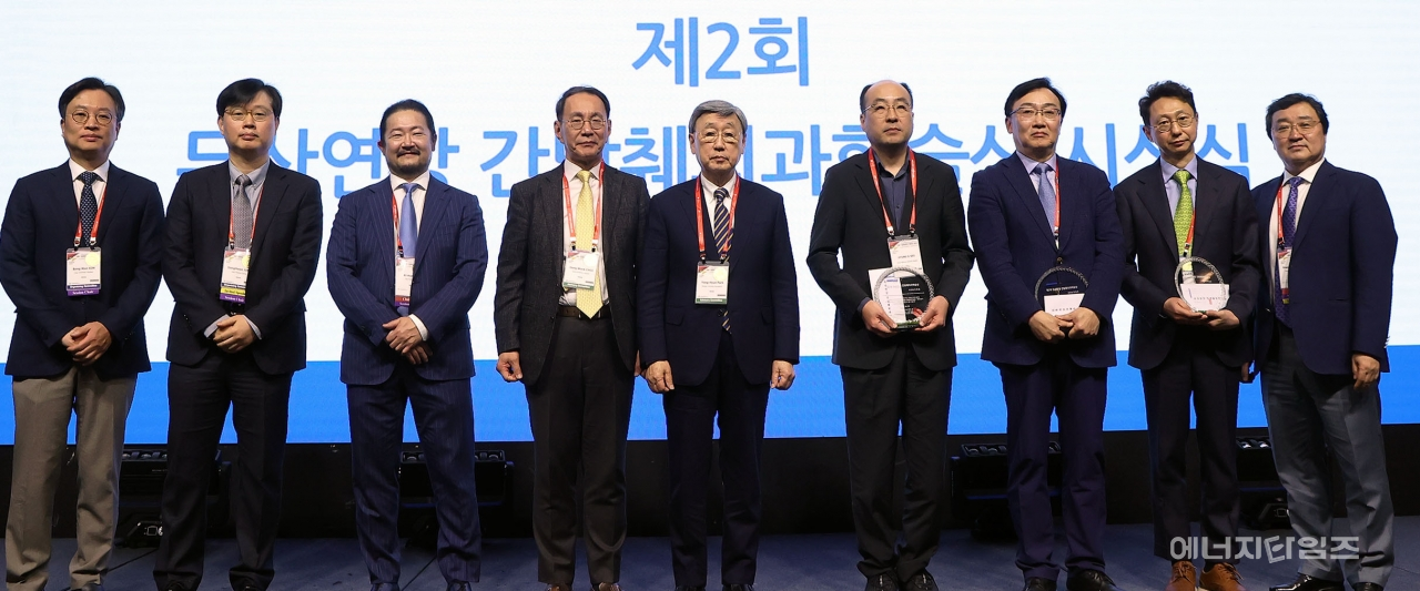 22일 그랜드워크힐(서울 광진구 소재)에서 두산연강재단이 2024년도 간담췌외과학술상 시상식을 개최했다.